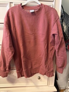 Aritzia sweatshirt